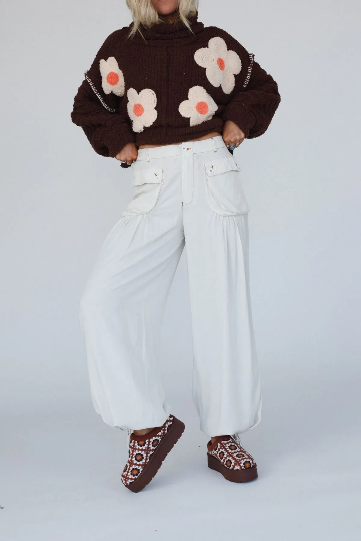 East Bay Loose Fit Cargo Jeans - Cream