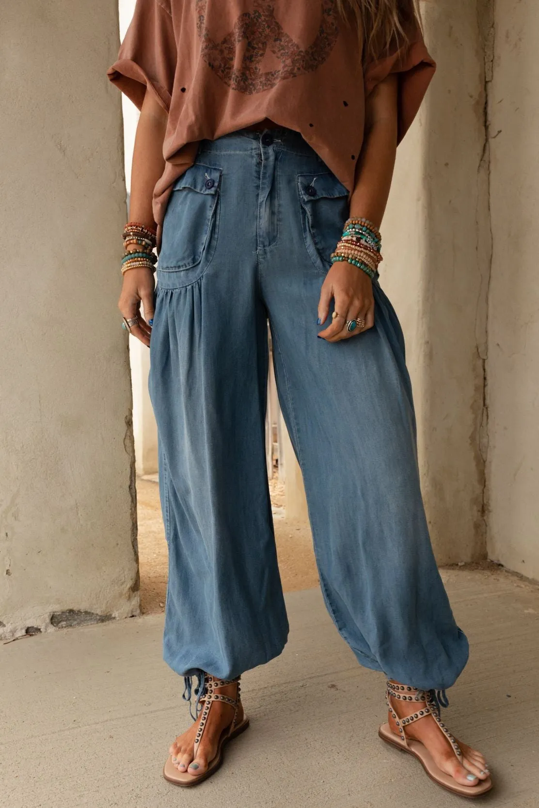 East Bay Loose Fit Cargo Jeans - Denim