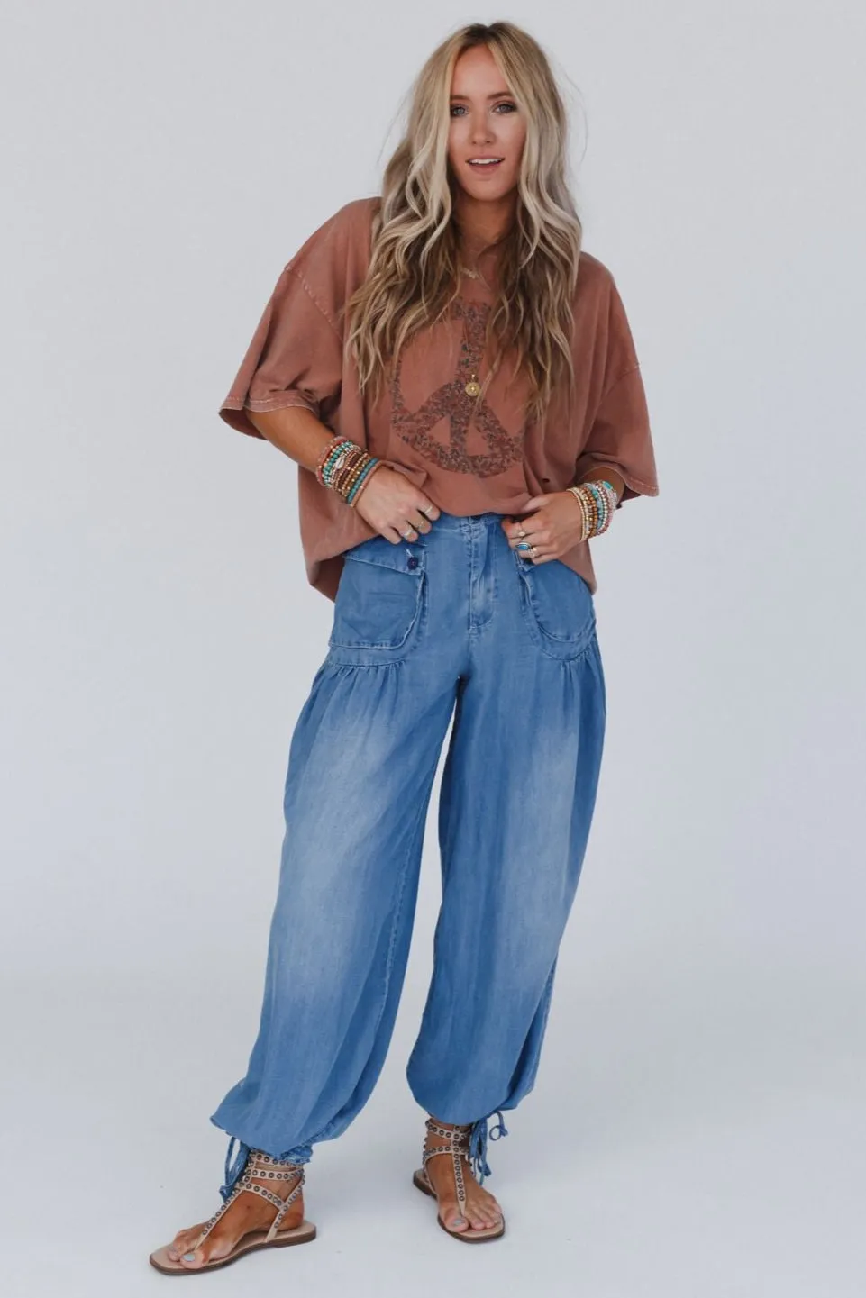 East Bay Loose Fit Cargo Jeans - Denim