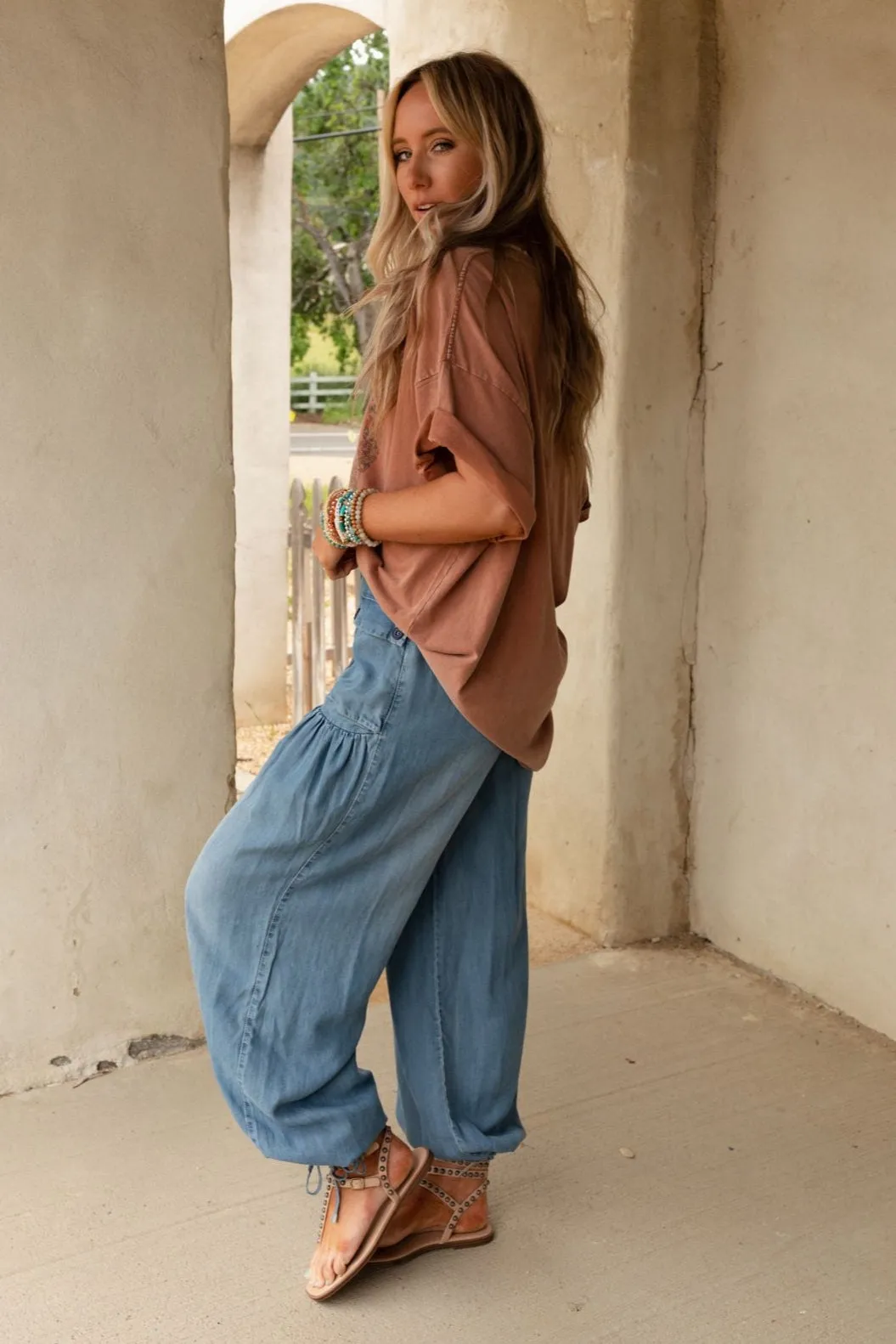East Bay Loose Fit Cargo Jeans - Denim
